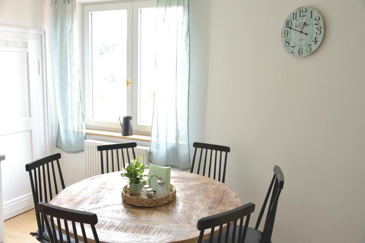 White Midsommar - Stilvolle Wohnung, 3 Schlafzimmer, Wohnzimmer, Kueche 兰茨胡特 外观 照片